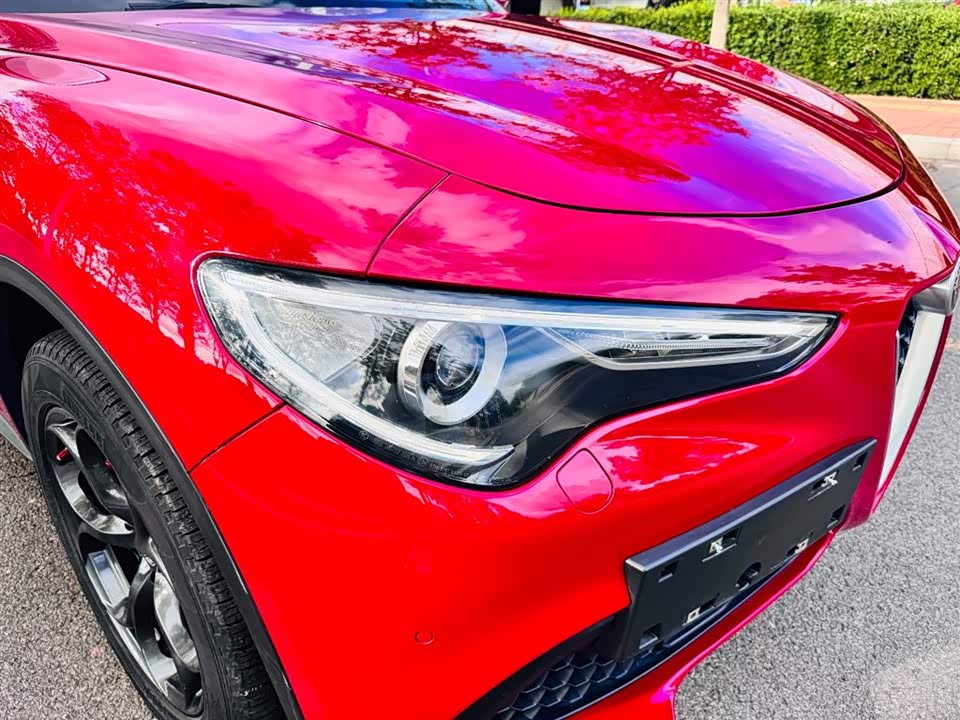 Alfa Romeo Stelvio Alfa Romeo Stelvio