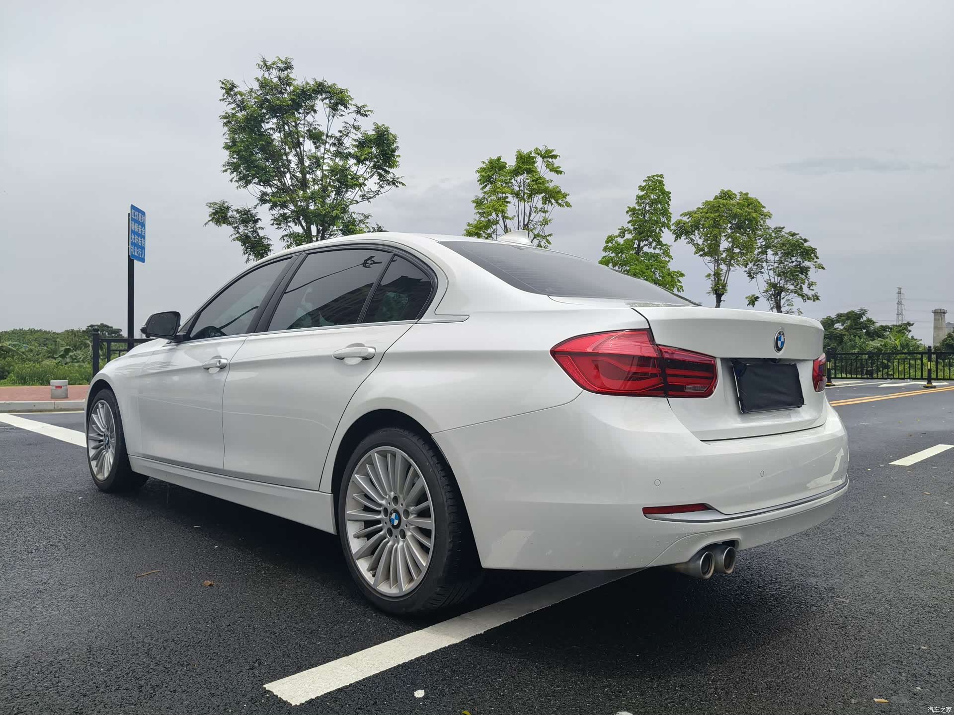 BMW 3 Series, 2018 все фото