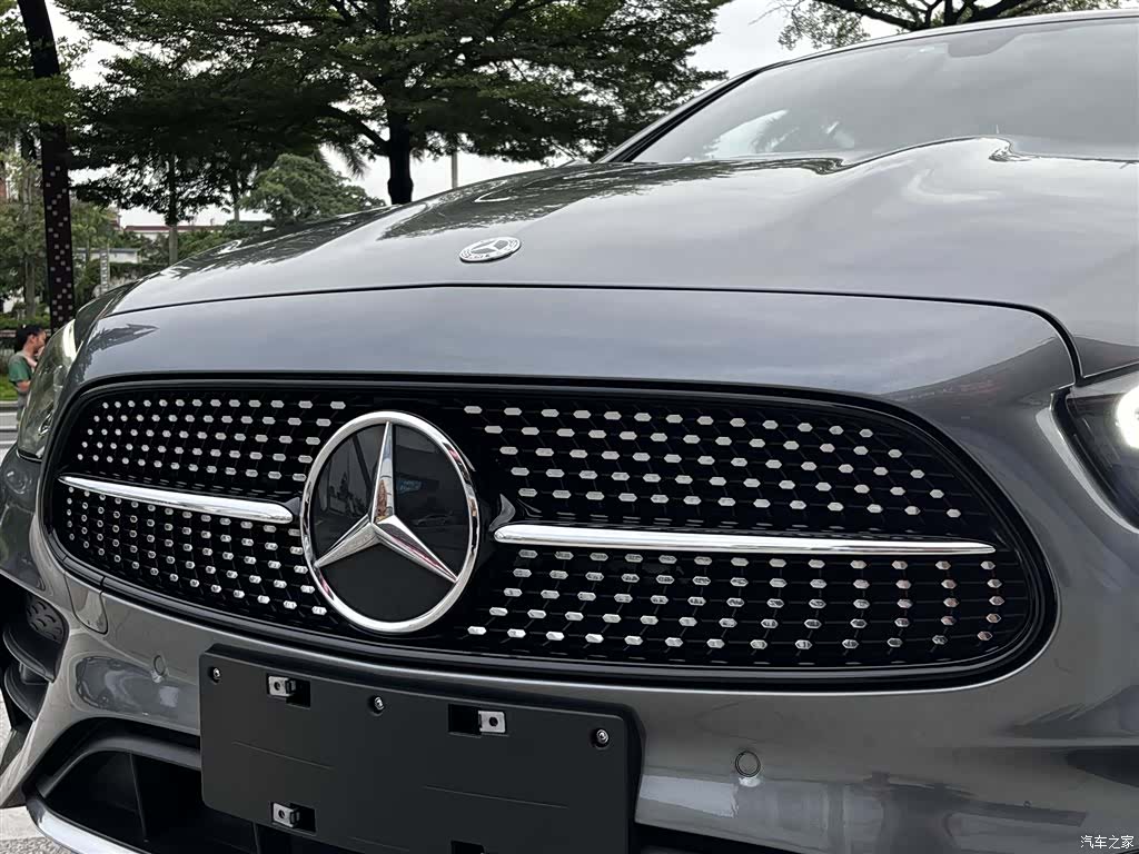Mercedes-Benz E-Class, 2023 8