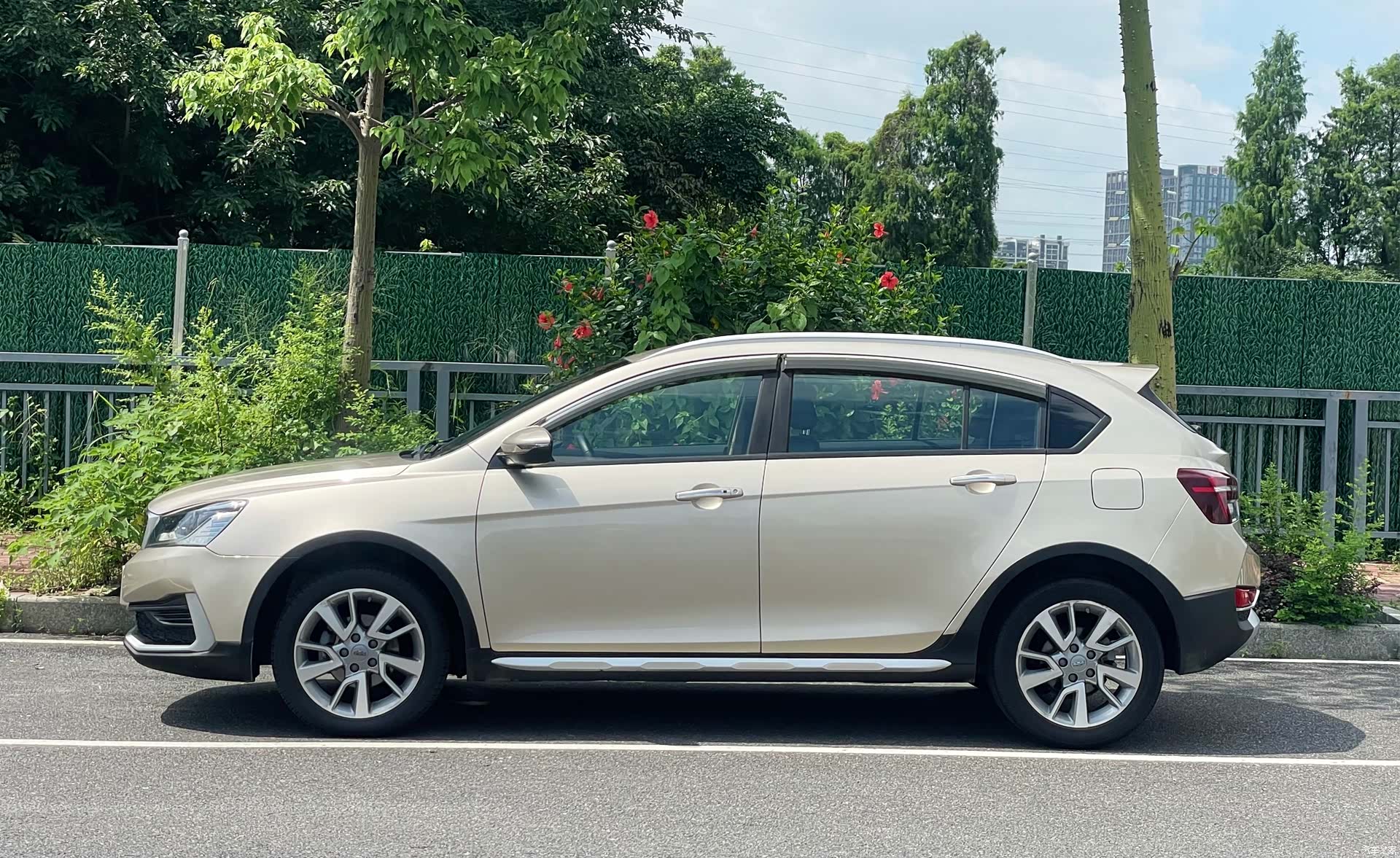 Geely S1, 2018 6