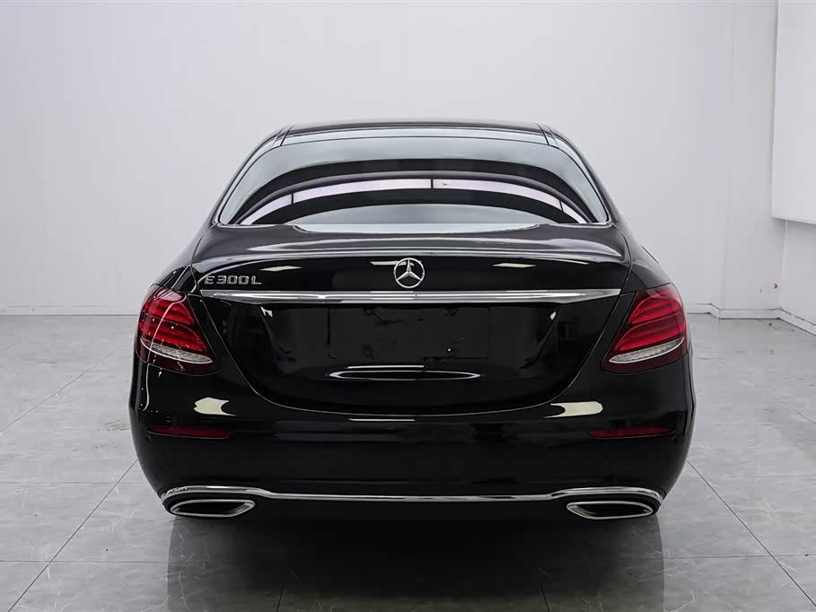 Mercedes-Benz E-class Mercedes-Benz E-class