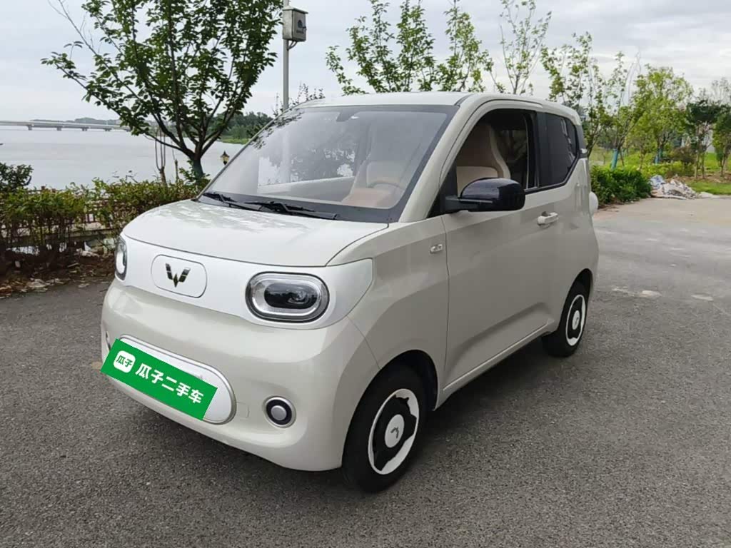 Wuling Mini EV
