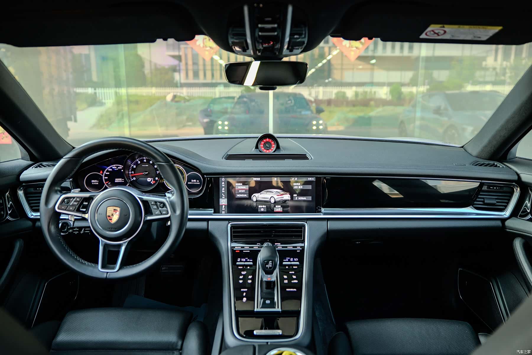 Porsche Panamera, 2020 4