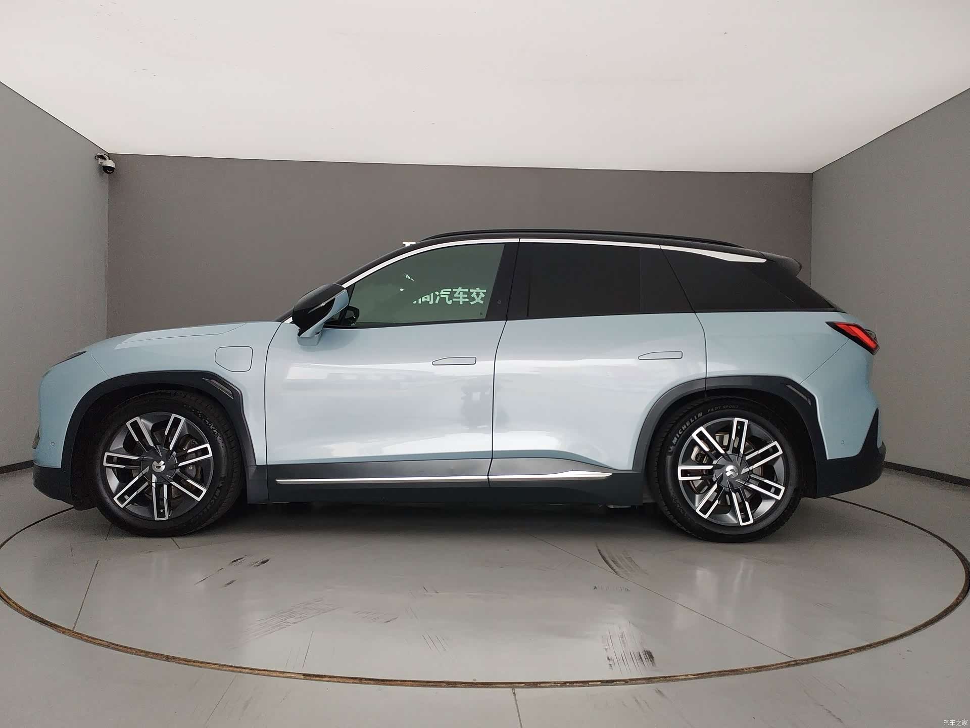 NIO ES6, 2022 8