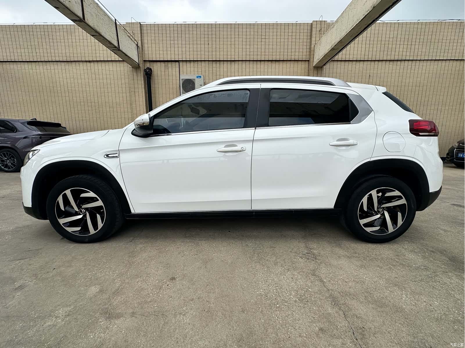 Citroen C3-XR, 2016 8