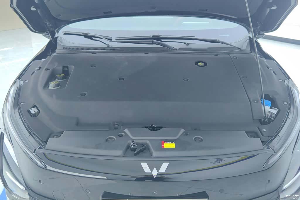 Wuling Starlight, 2025 10
