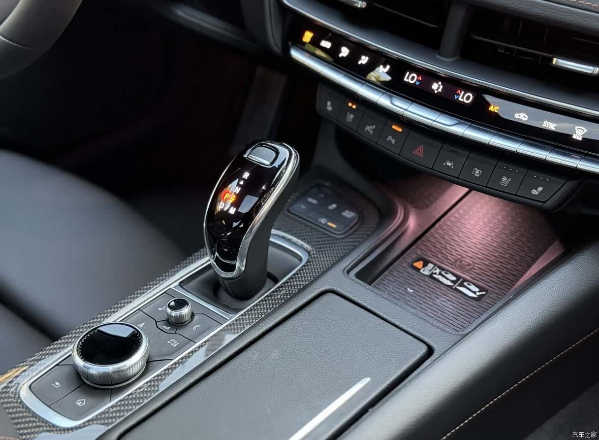 Cadillac CT5, 2024 10