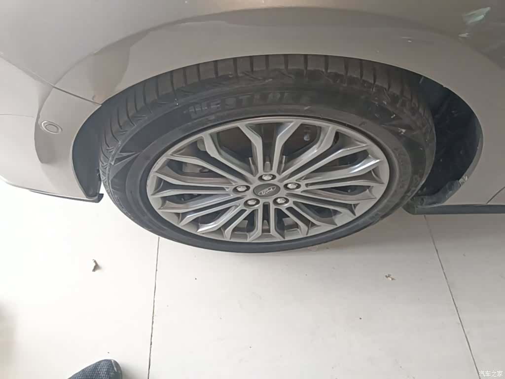 Ford Focus, 2019 23
