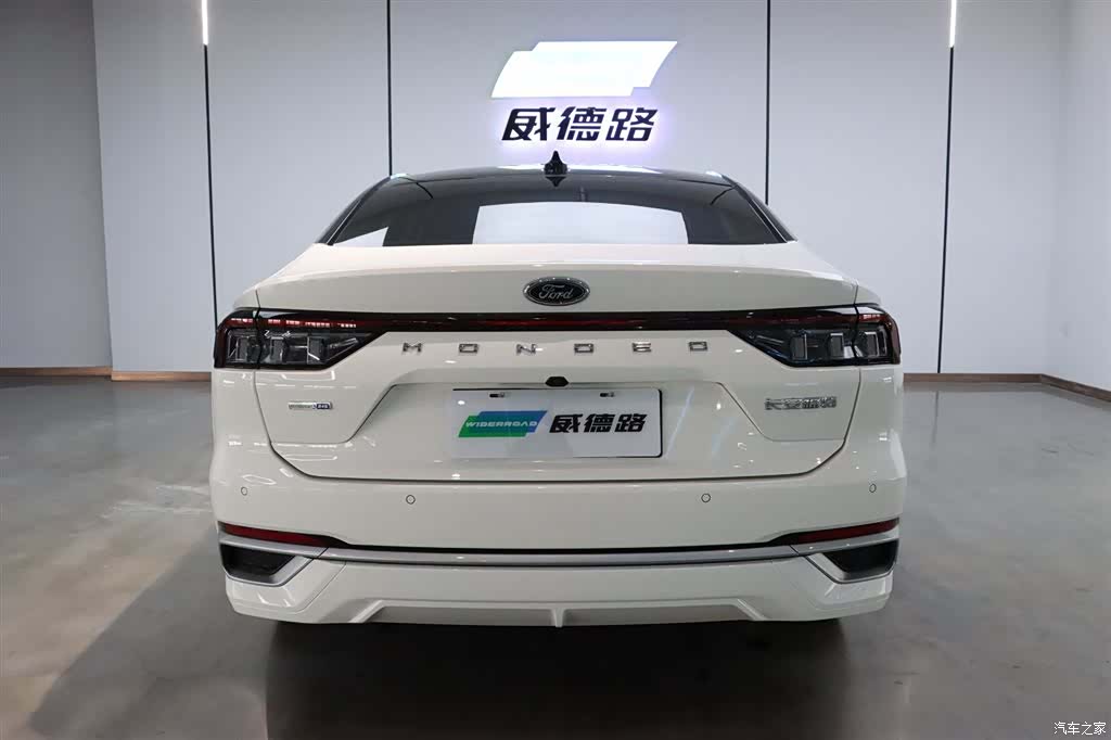 Ford Mondeo, 2024 6