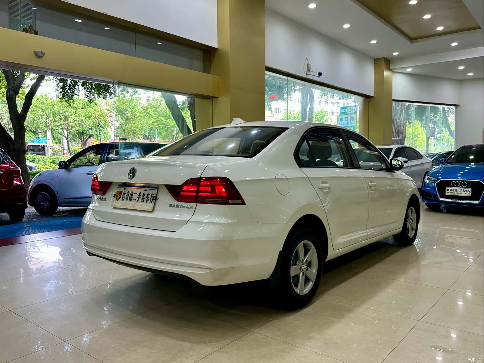 Volkswagen Santana, 2018 3