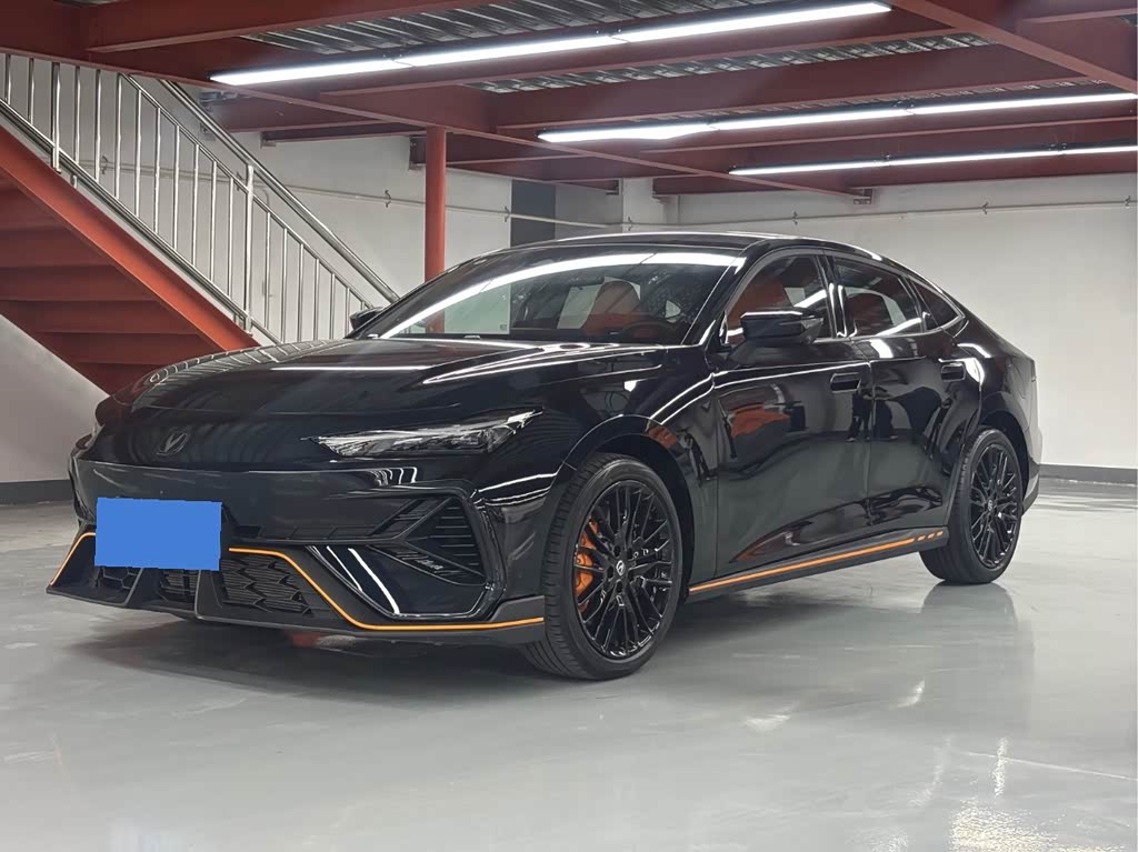 Changan UNI-V 2025 2.0T