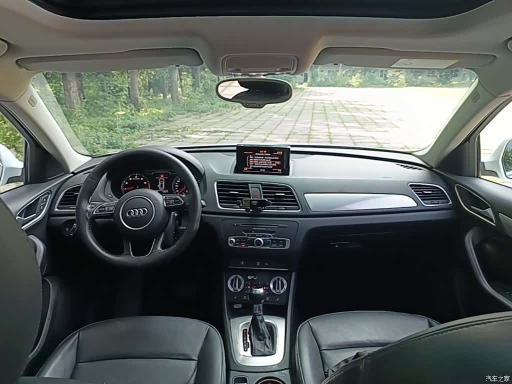 Audi Q3, 2014 10