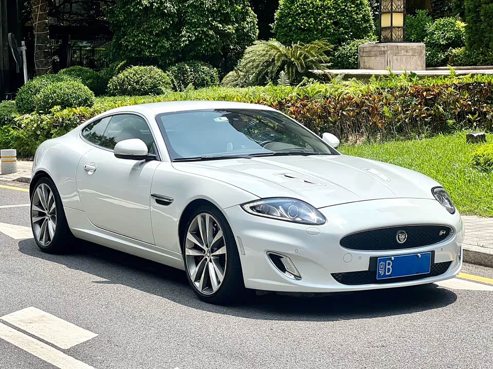 Jaguar XK