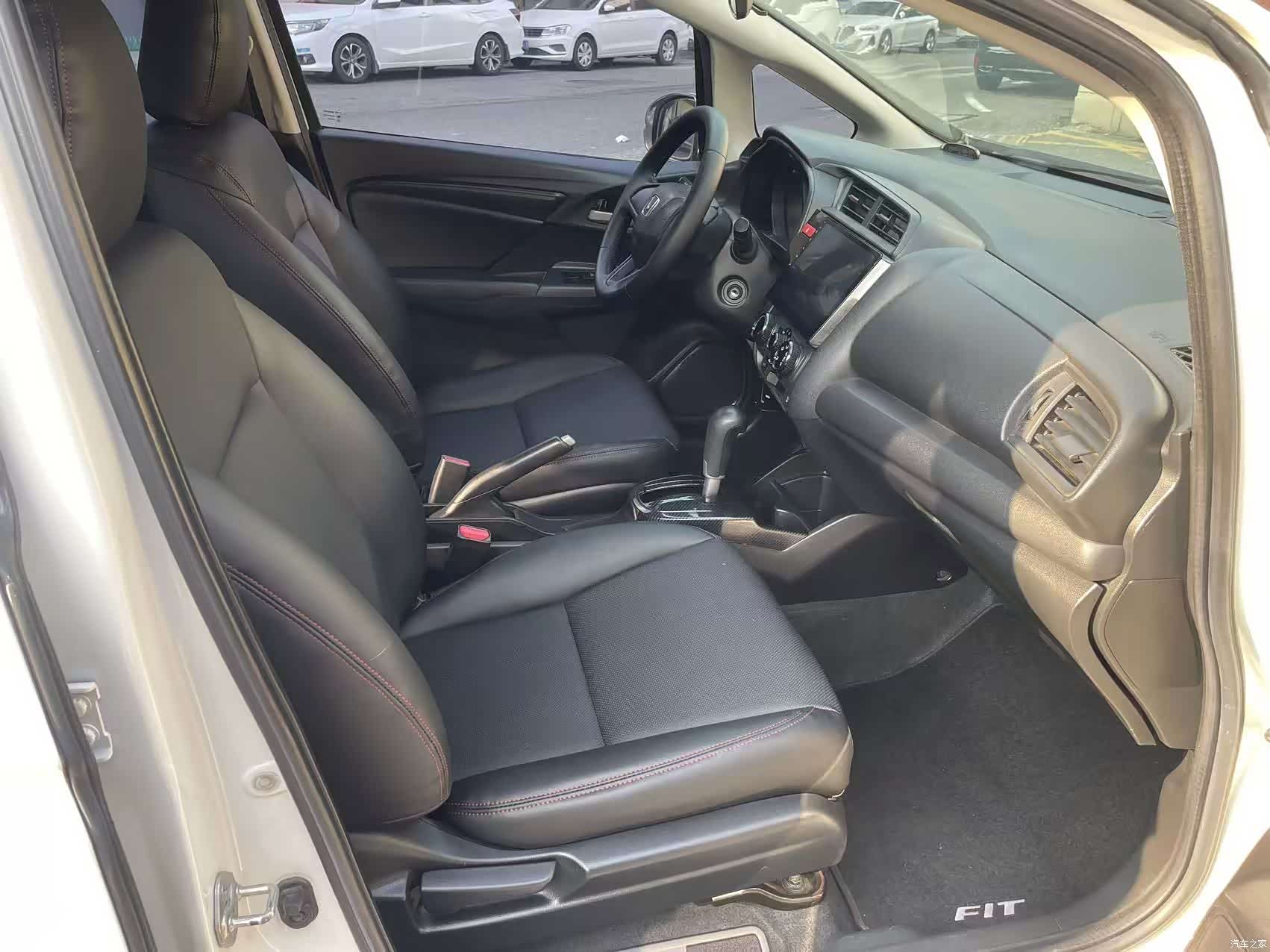 Honda Fit, 2016 9