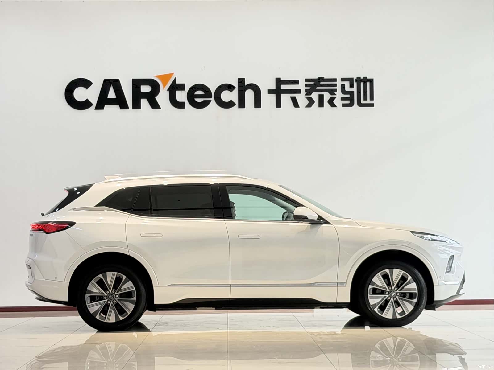 Buick E5, 2025 16