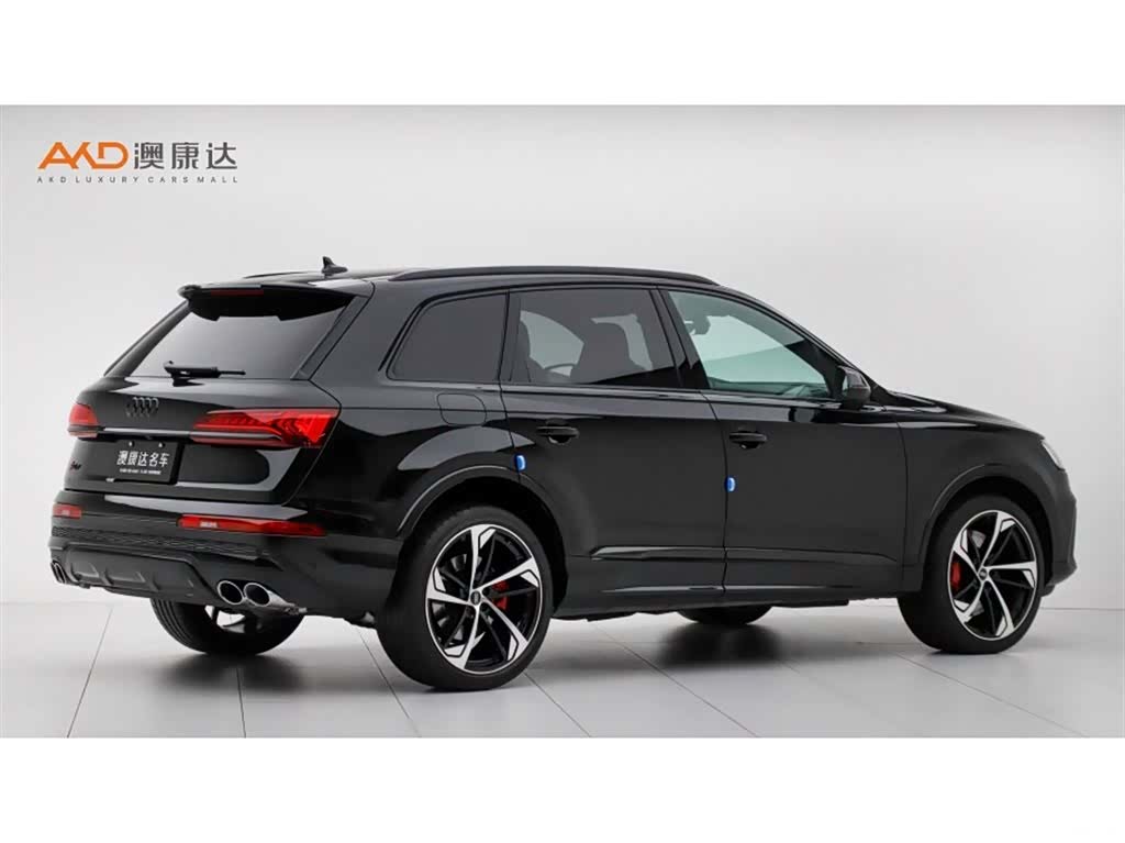 Audi Q7, 2024 3