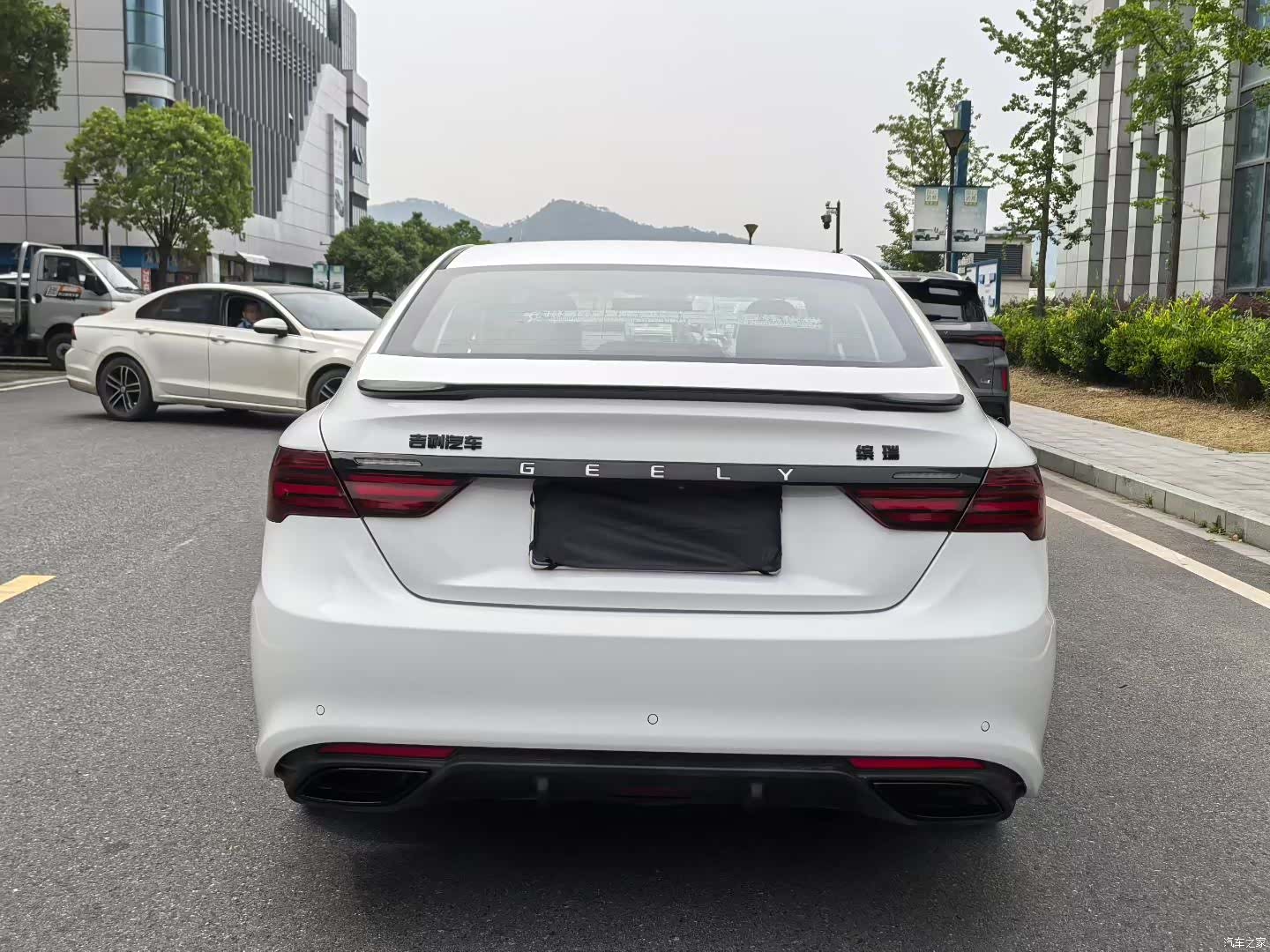 Geely Binray, 2021 4