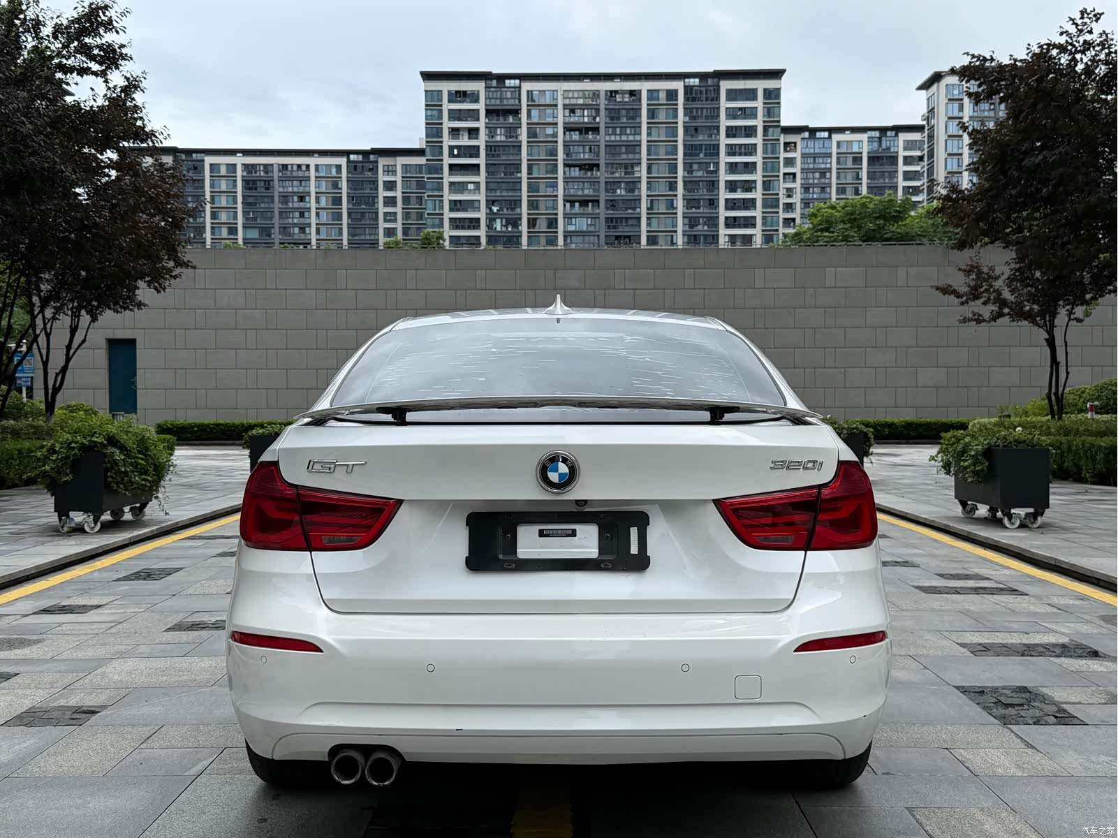BMW 3 Series, 2017 все фото