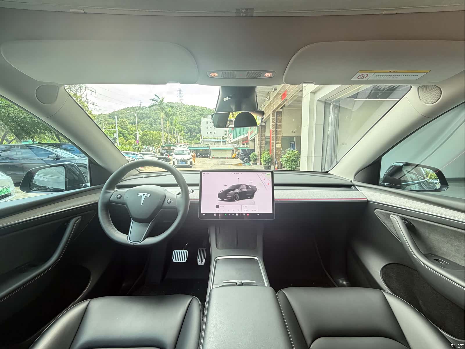 Tesla Model Y, 2022 все фото