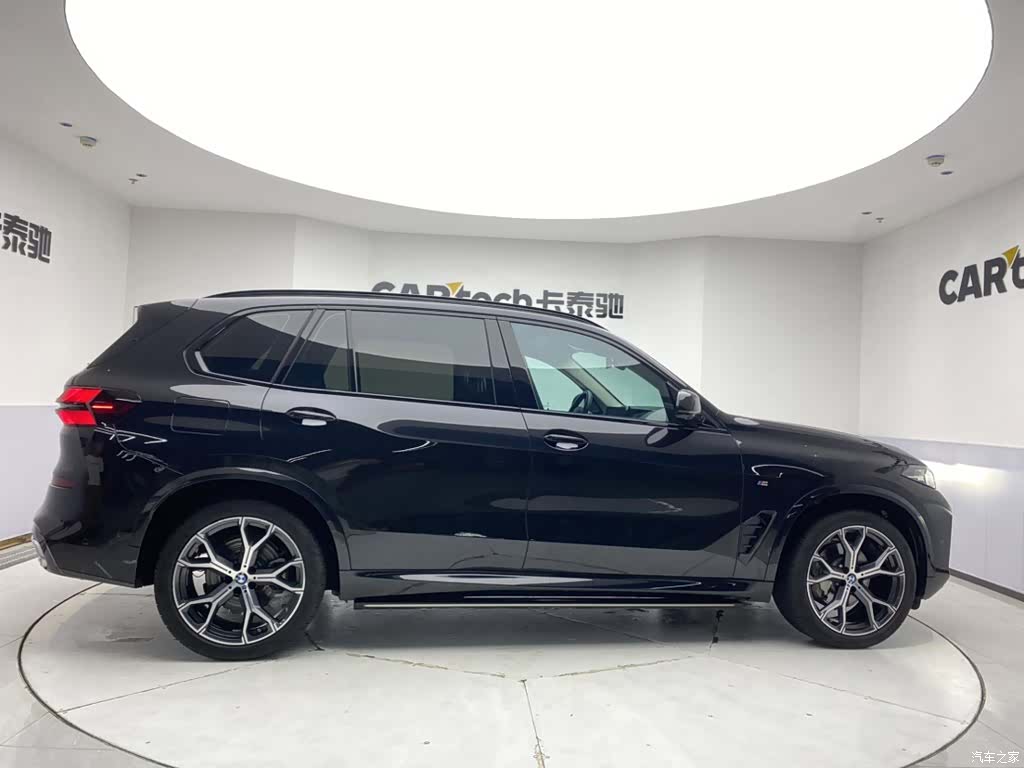 BMW X5, 2025 4