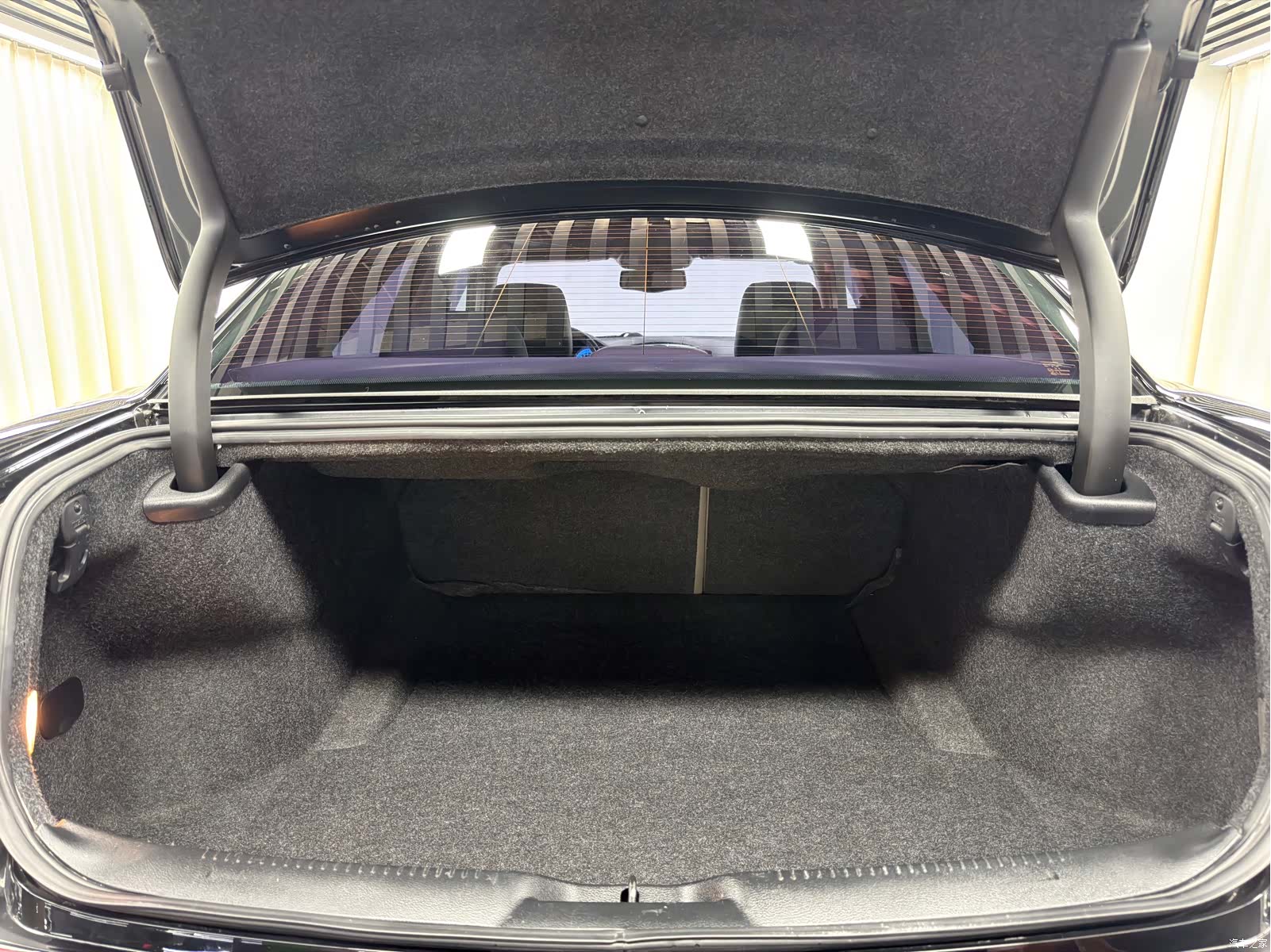 KeLaiSiLei(JinKou) 300C, 2013 7