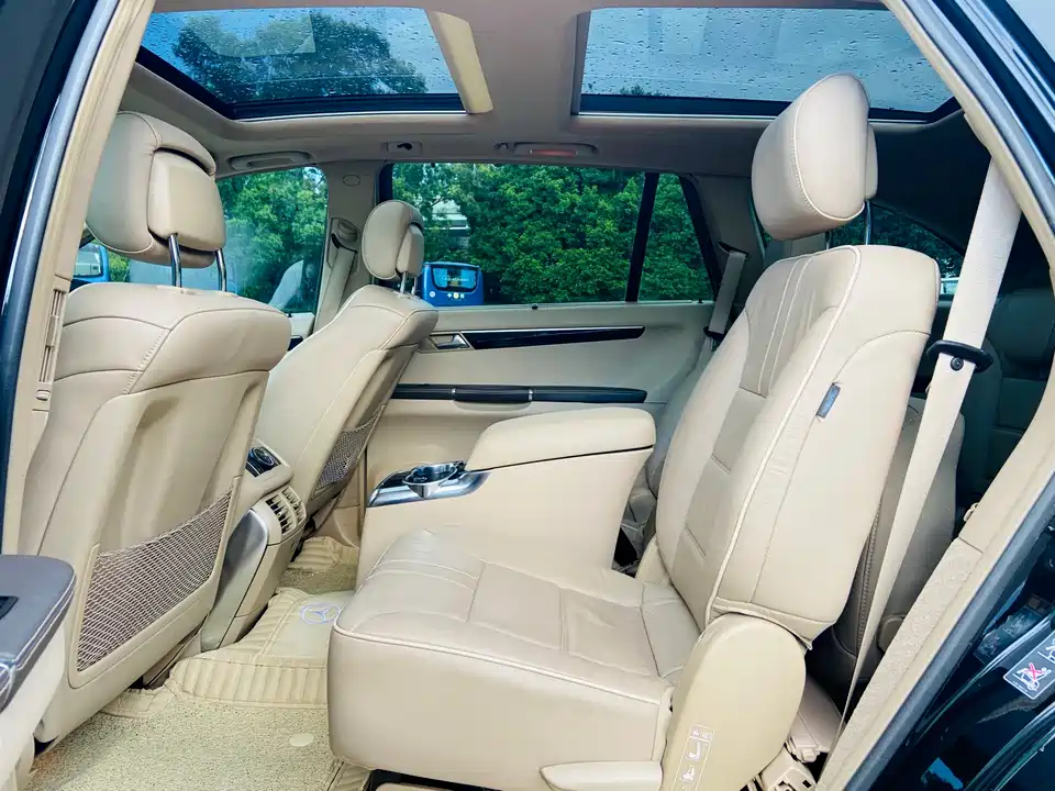 Mercedes-Benz R-class