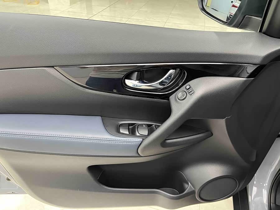 Nissan X-Trail 2025, фото 14