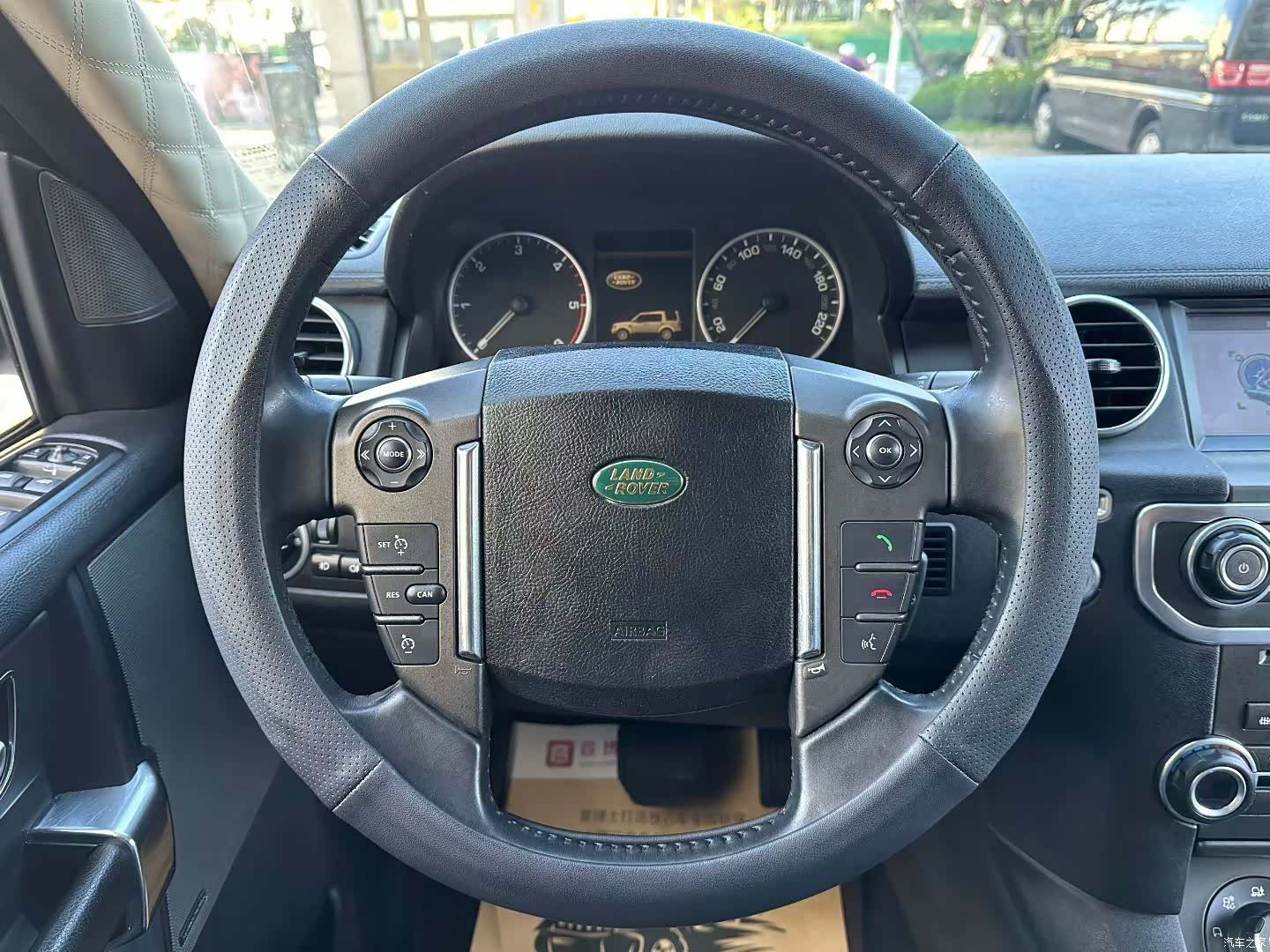 Land Rover Discovery, 2010 все фото