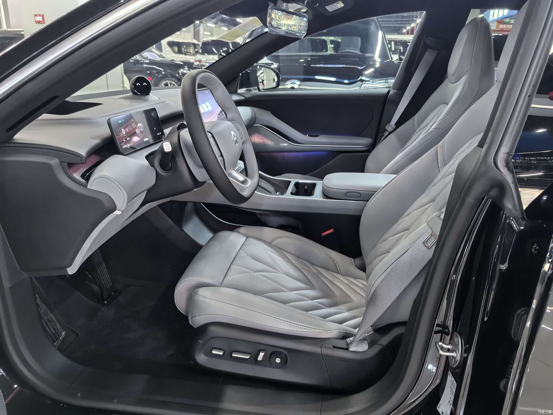 NIO ET5, 2026 8