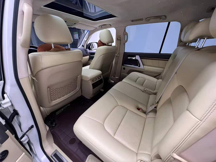 Toyota Land Cruiser 2017, фото 14