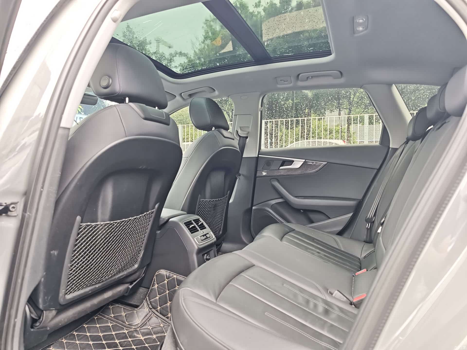 Audi A4, 2021 11