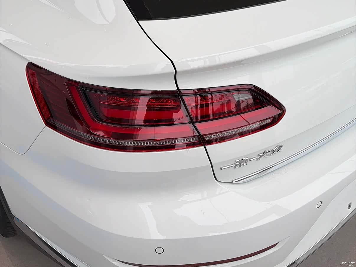 Volkswagen CC, 2026 4