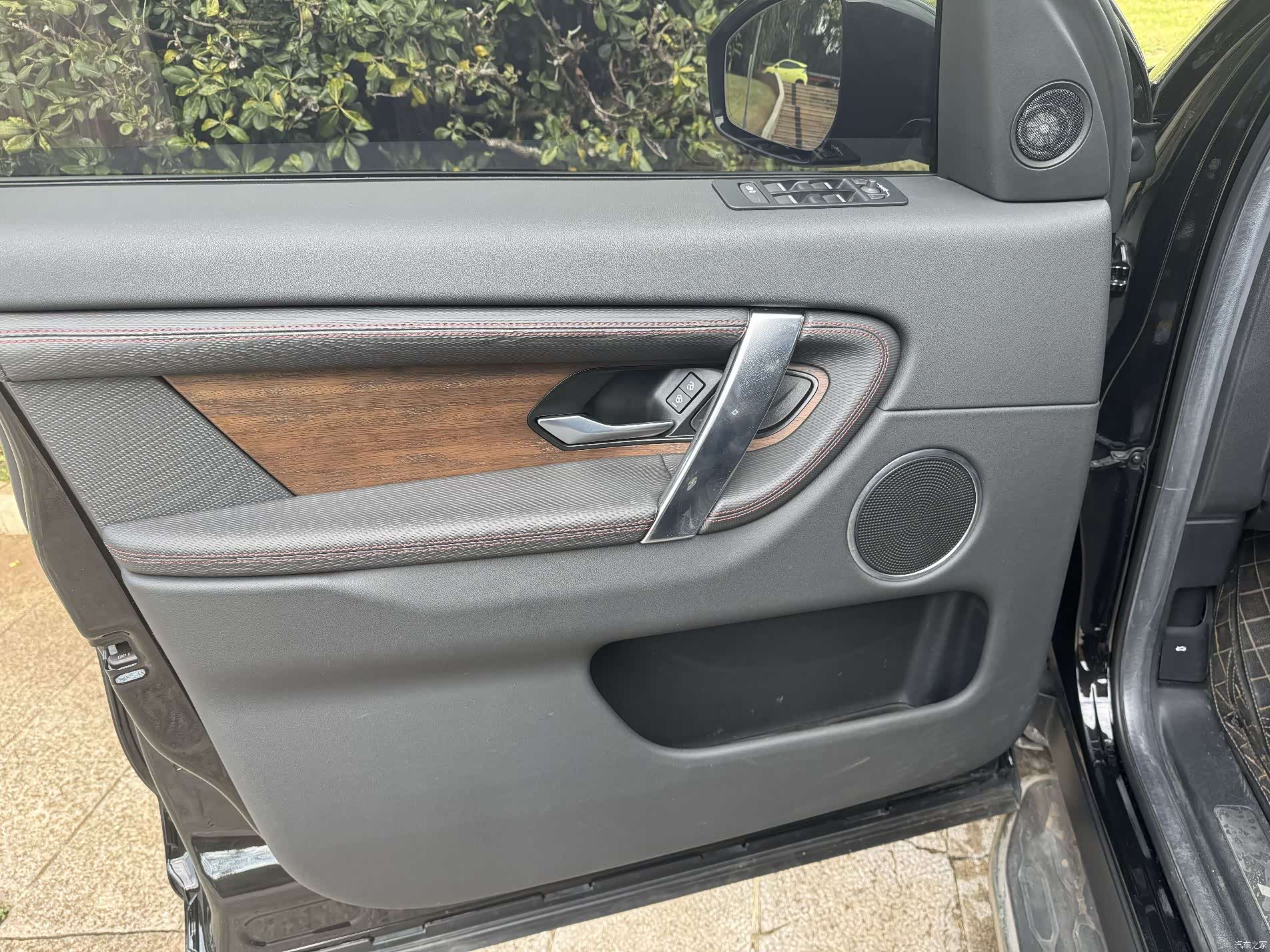 Land Rover Discovery, 2023 14