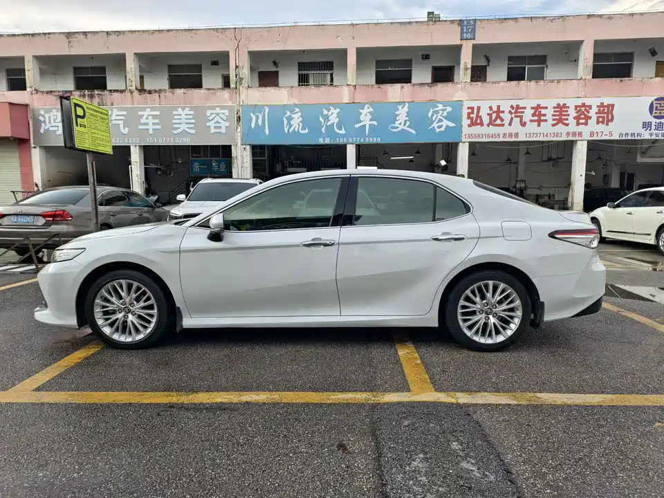 Toyota Camry Toyota Camry