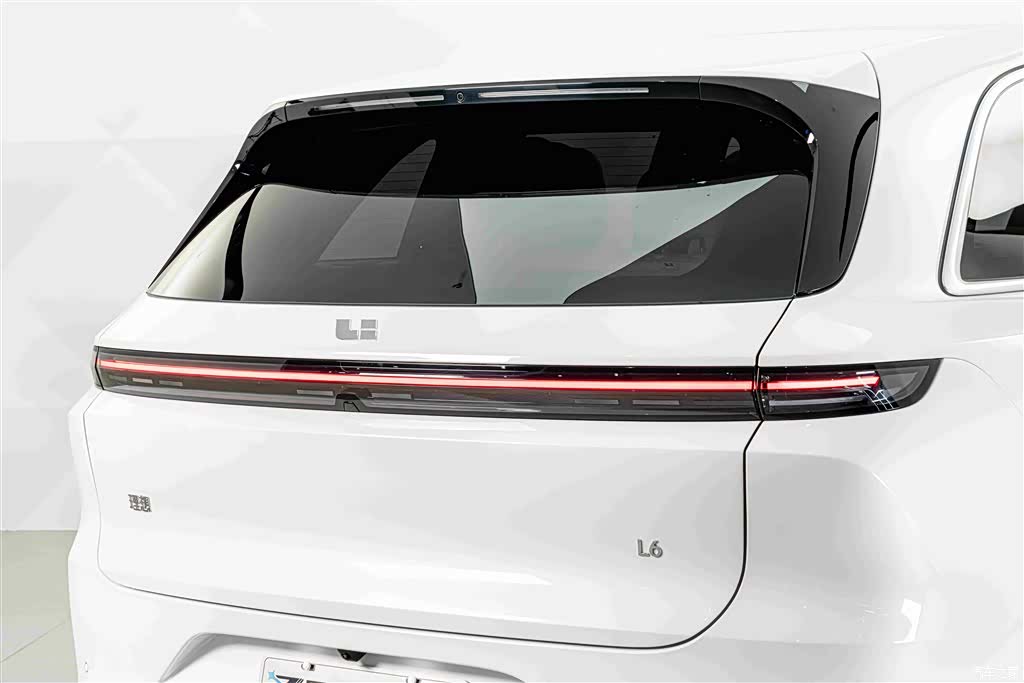 Li Auto L6, 2026 8