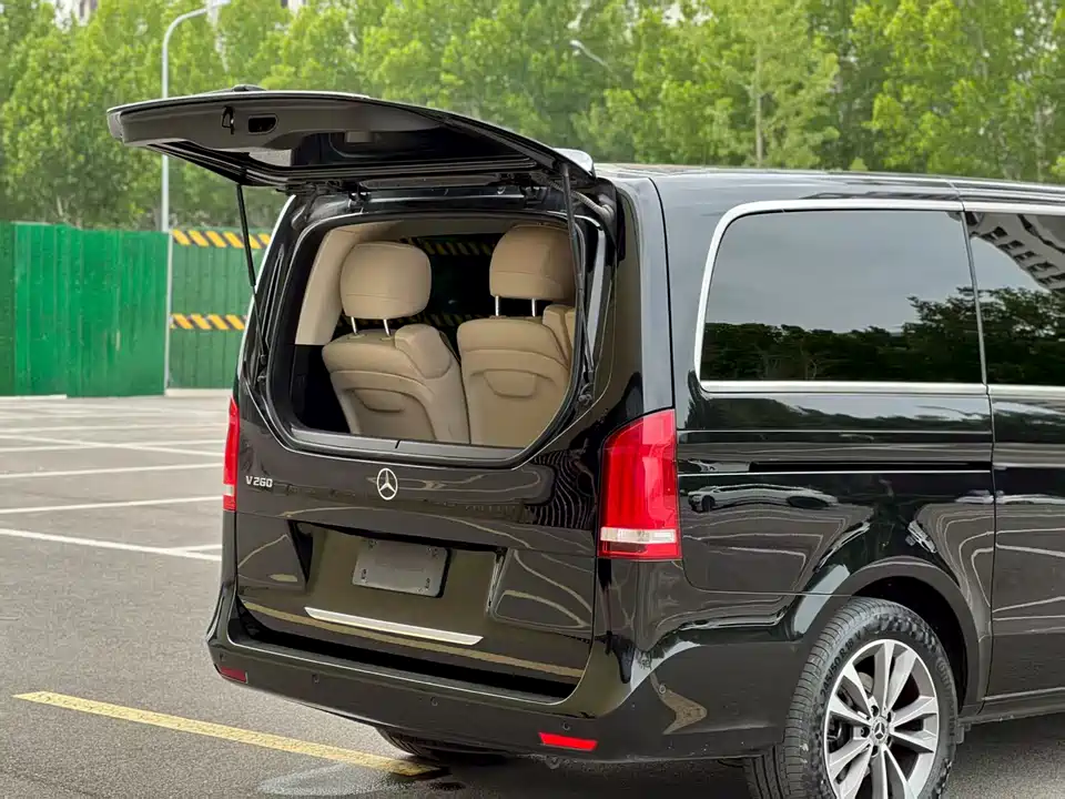 Mercedes-Benz V-class Mercedes-Benz V-class