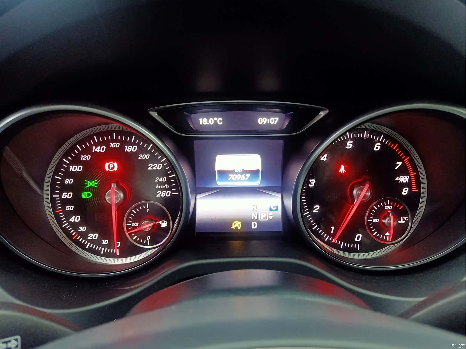 Mercedes-Benz CLA, 2018 10