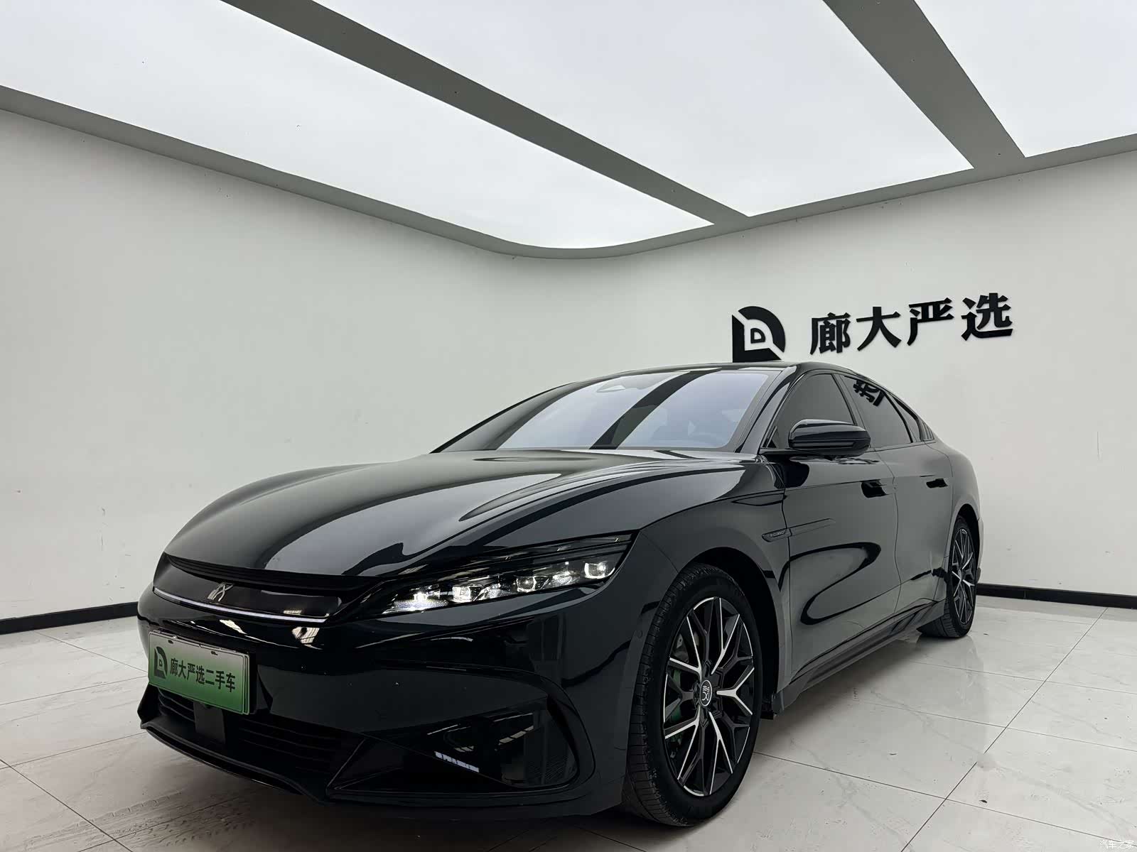 BYD Han, 2023 1