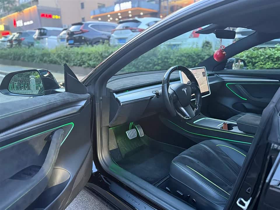 Tesla Model 3 Tesla Model 3