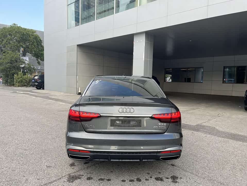 Audi A4L