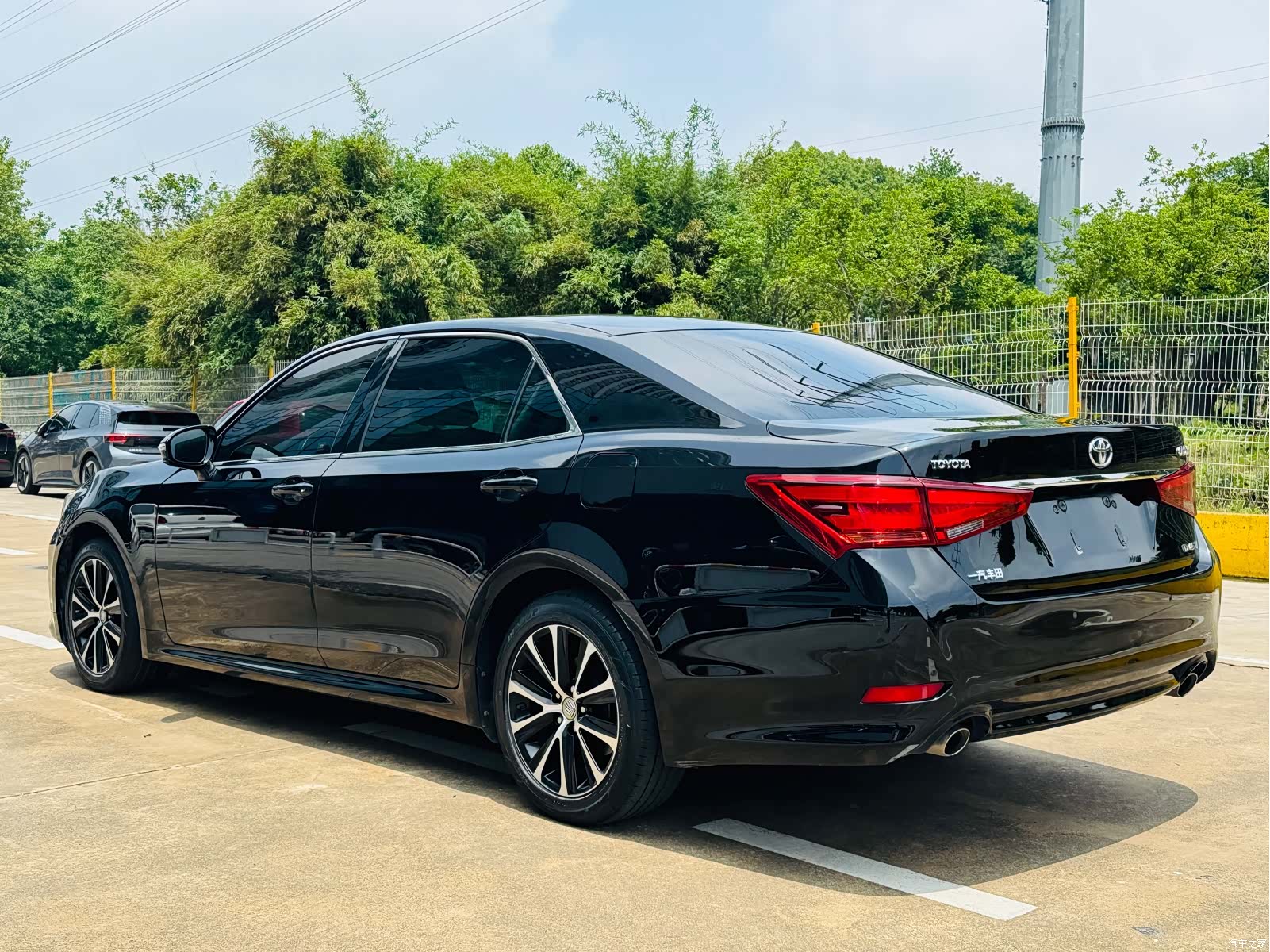 Toyota Crown, 2018 16