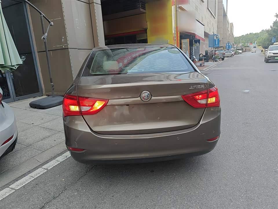 Buick Yinglang
