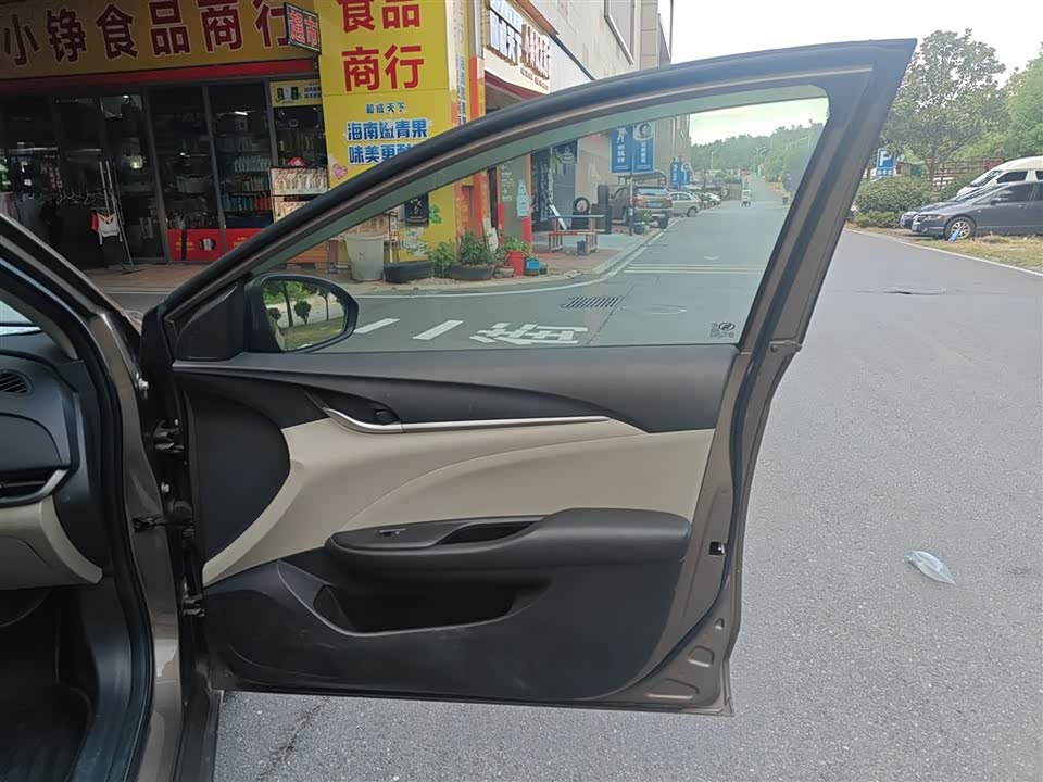 Buick Yinglang
