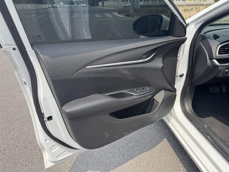 Buick Yinglang