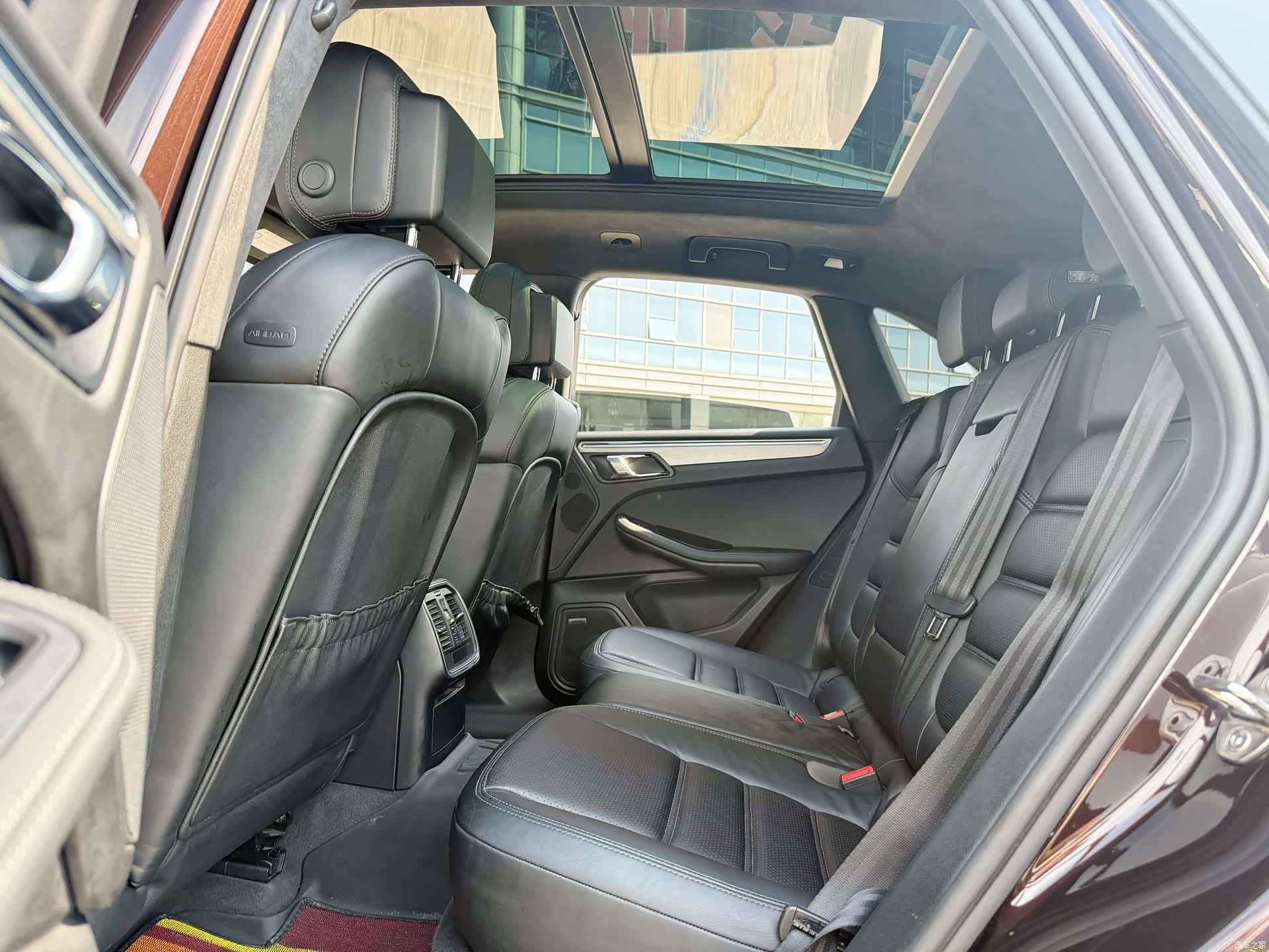 Porsche Macan, 2016 11