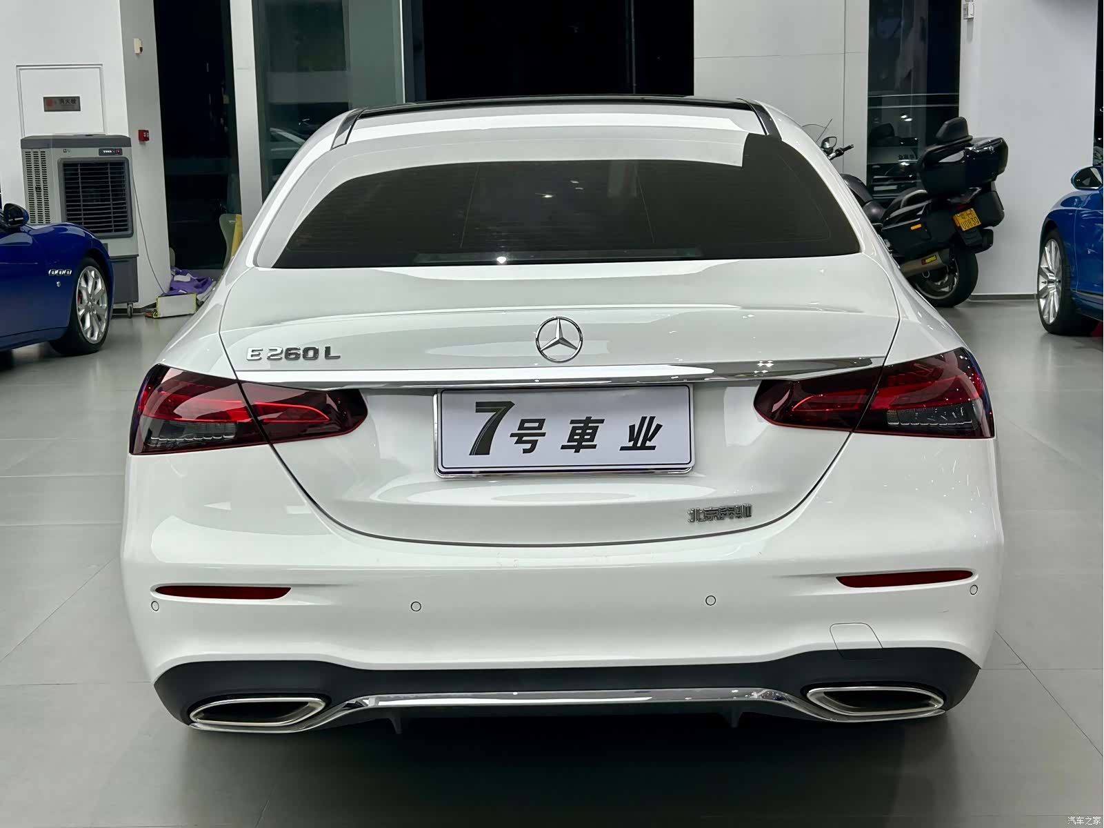 Mercedes-Benz E-Class, 2022 18