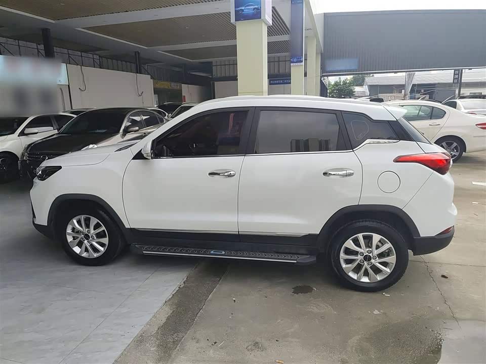 BAIC Beijing X3 BAIC Beijing X3
