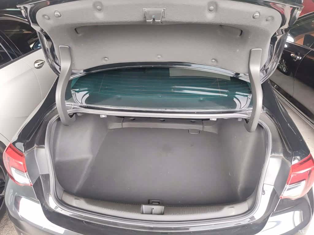 Buick Regal, 2023 19