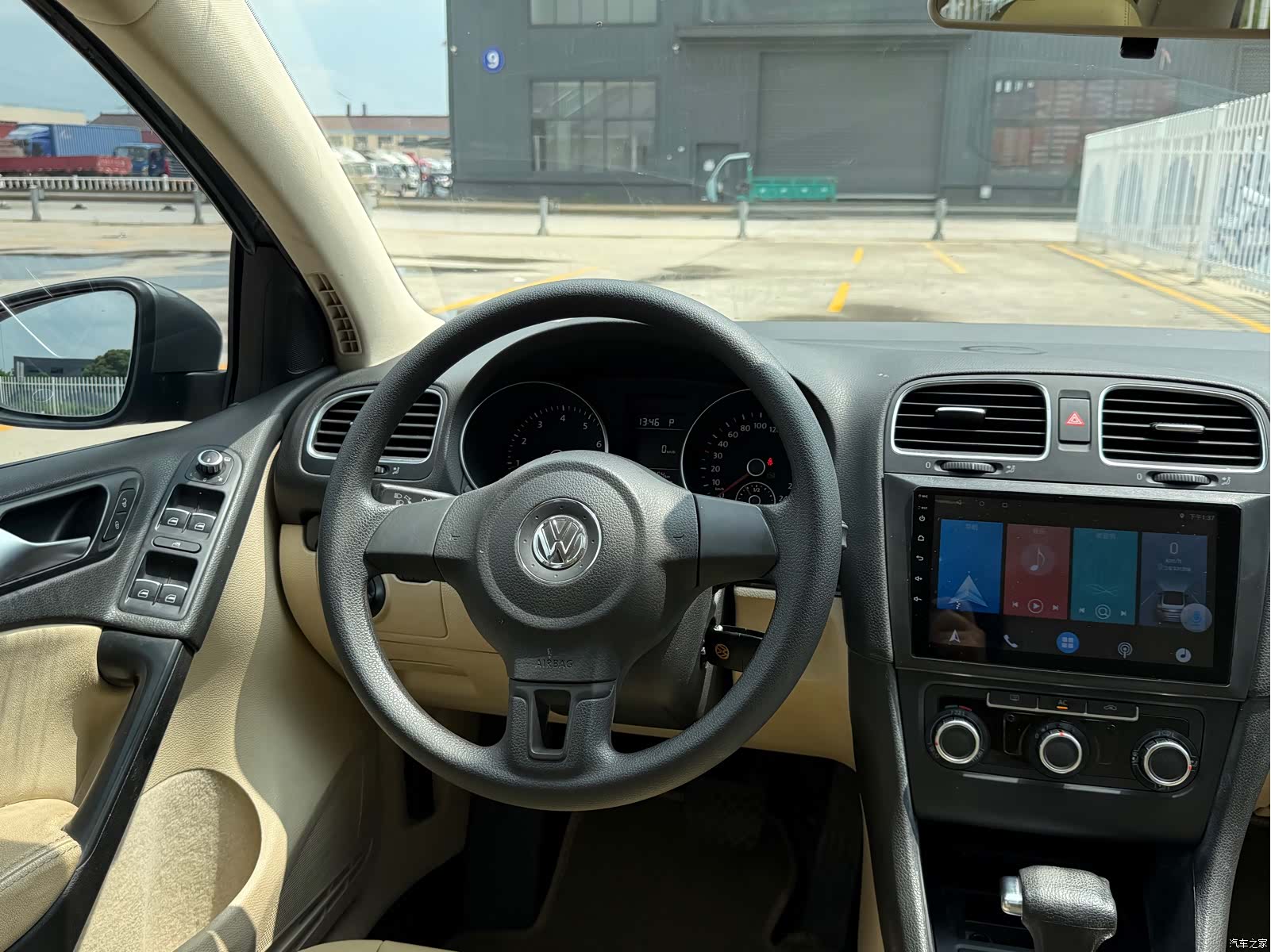 Volkswagen Golf, 2011 11