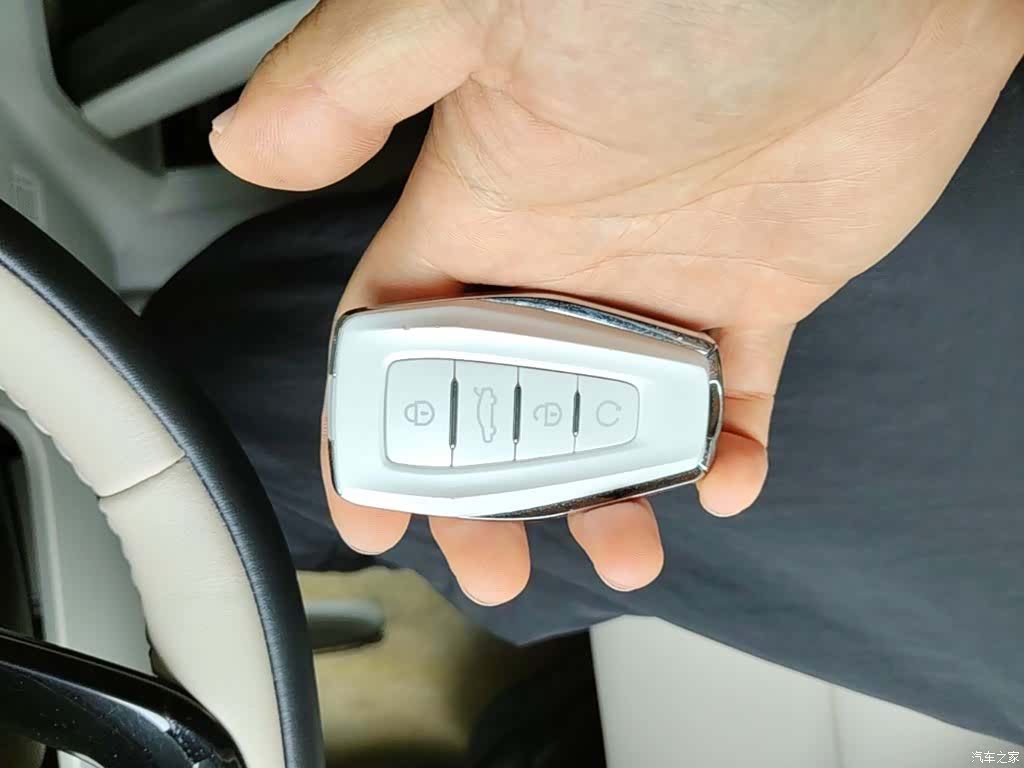 Geely Icon, 2023 9